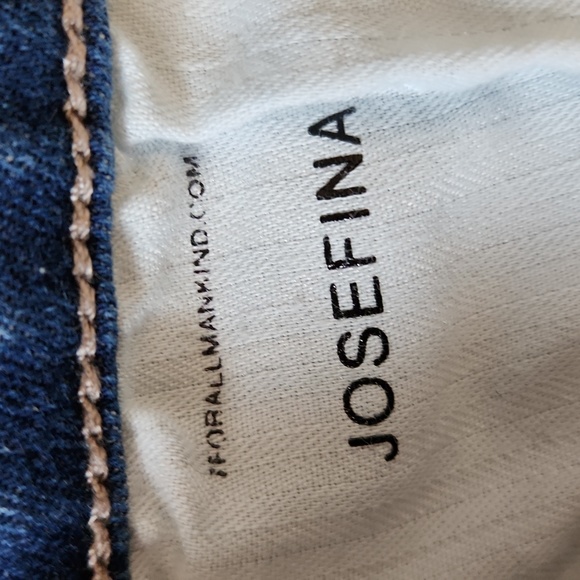 7 for all Mankind Josaphifina Straight Leg Boyfriend Jeans - Picture 9 of 16